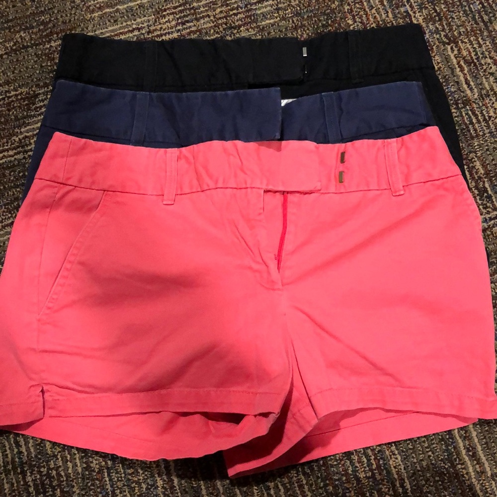 3 pairs of Anne Taylor Loft shorts